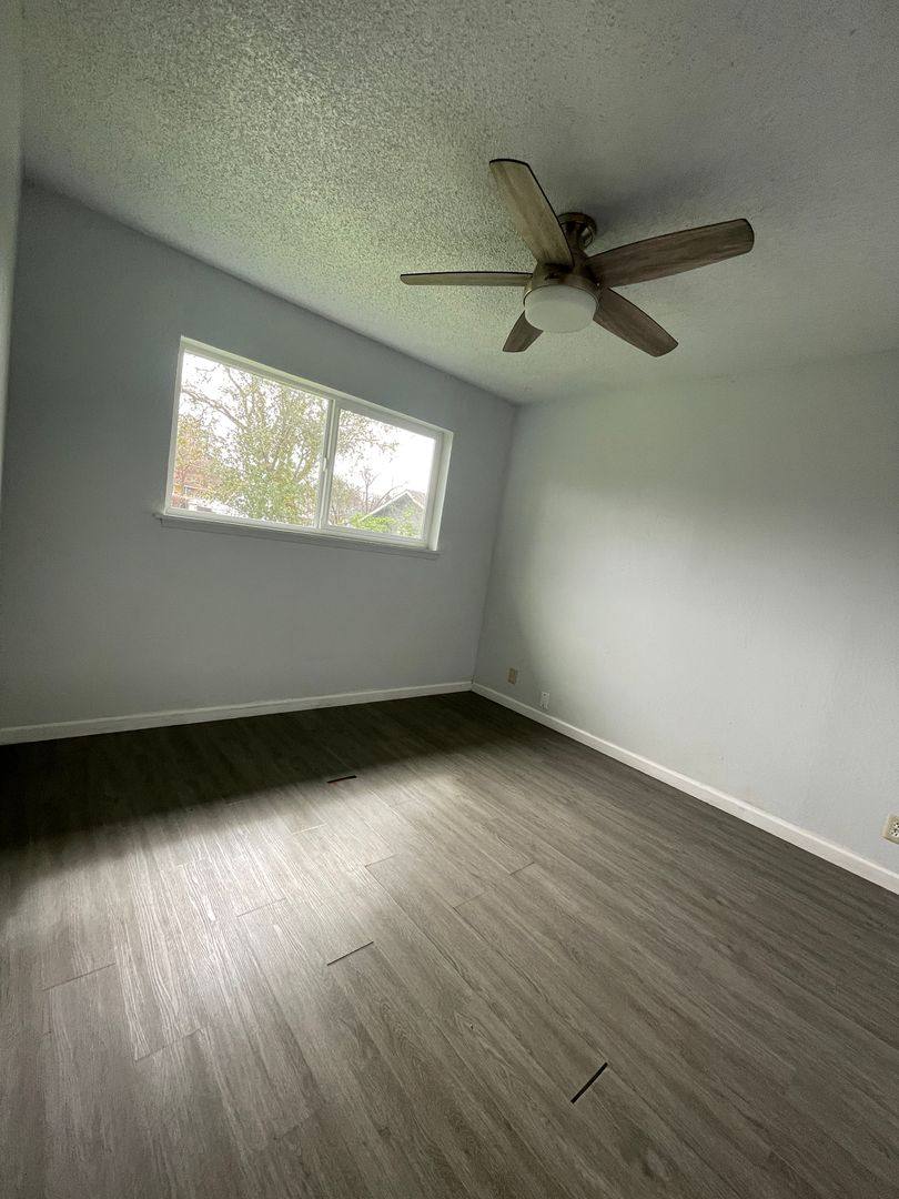 Apartment for rent at 1138-1154 Elma St, Oroville, CA 95965