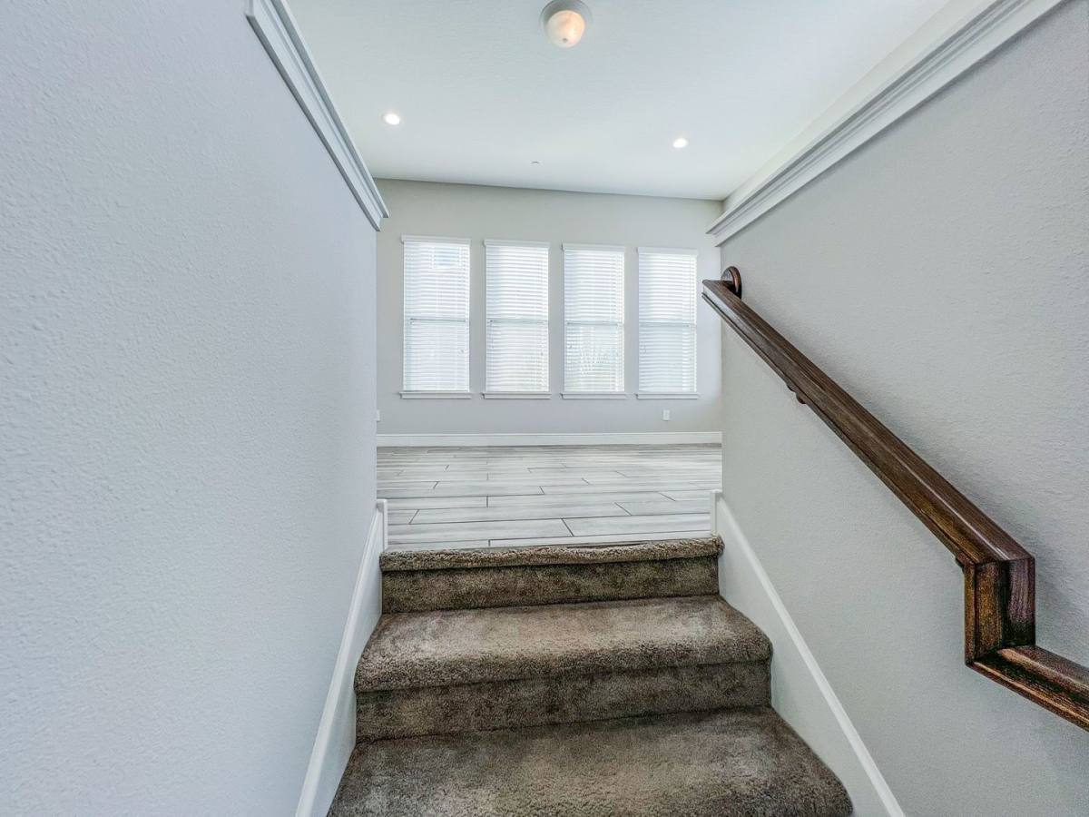 Townhouse for rent at 8168 Elion St - Orlando, Floor, Orlando, FL 32827