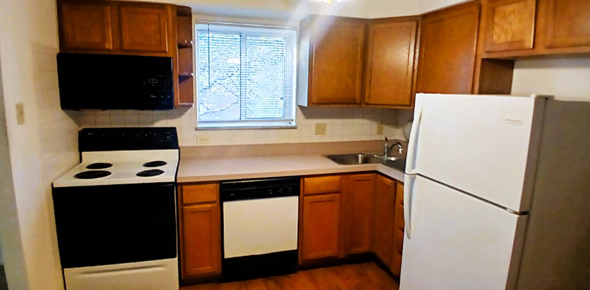 Apartment for rent at 3515 Lemay Ferry Rd, Saint Louis, MO 63125