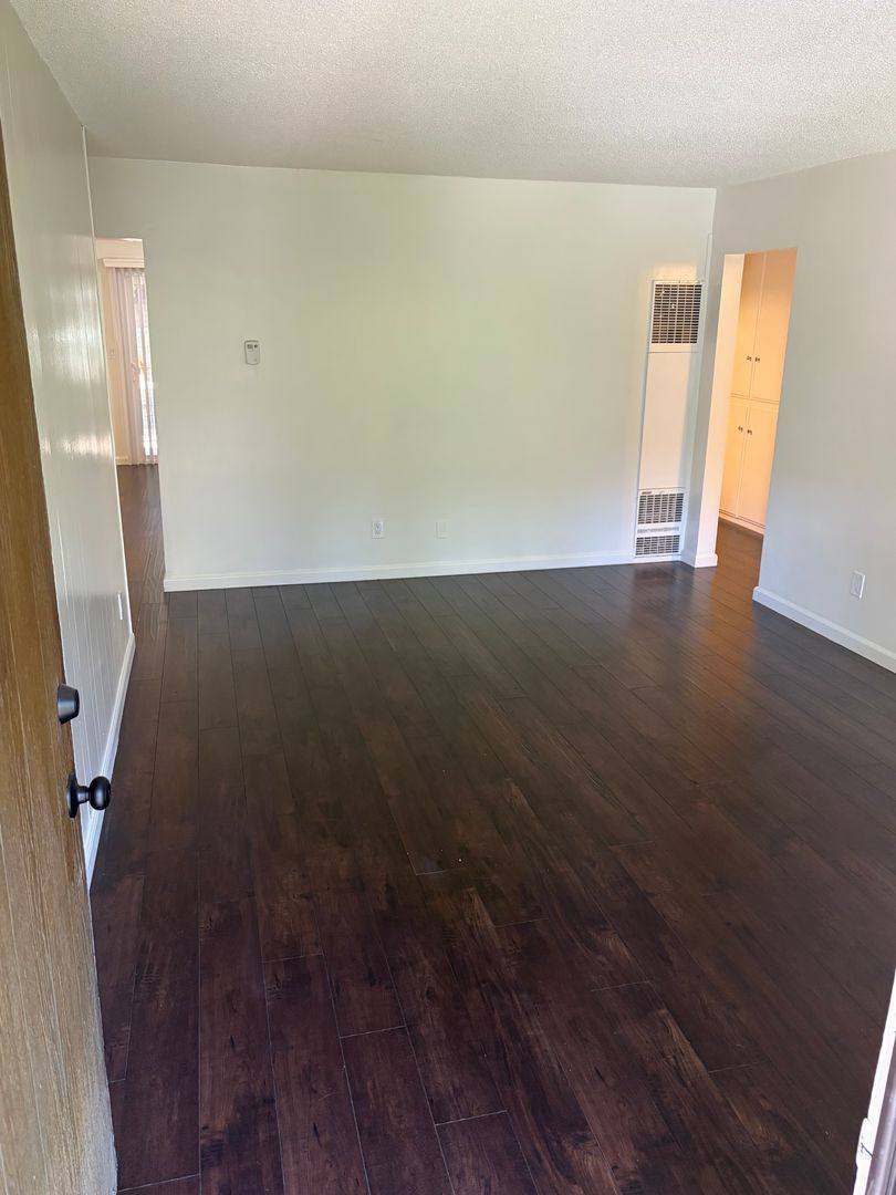 Apartment for rent at 665 W Sierra Madre Blvd, Sierra Madre, CA 91024