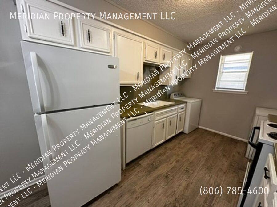 Apartment for rent at 7303 Ave X, Lubbock, TX 79423