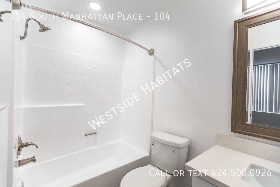 Apartment for rent at 314 S Manhattan Place #104, Los Angeles, CA 90020