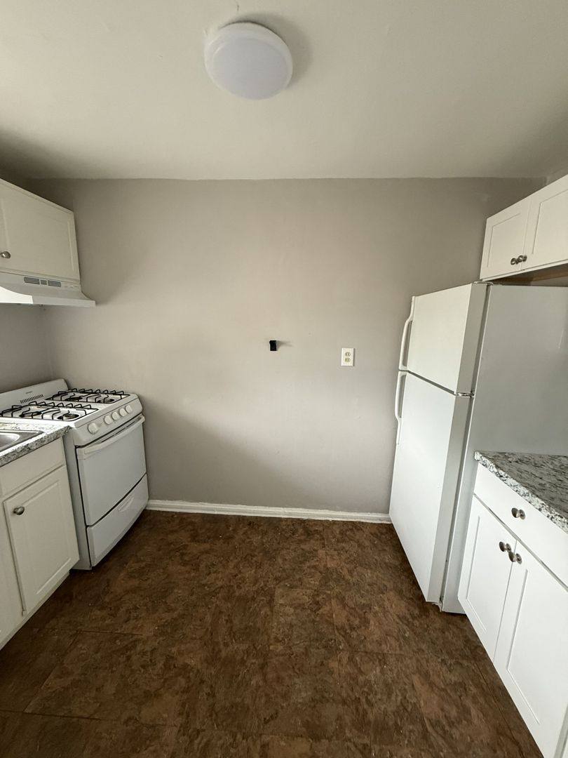 Apartment for rent at 712 Chester Pike, Ridley Park, PA 19078