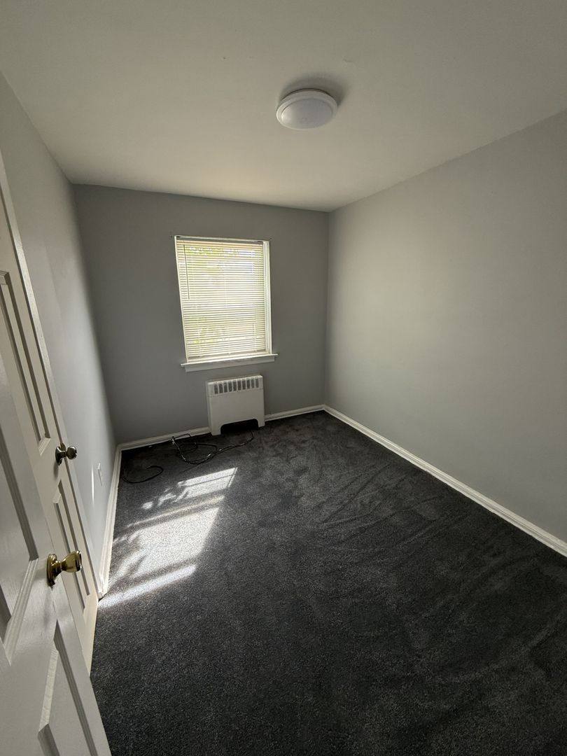 Apartment for rent at 712 Chester Pike, Ridley Park, PA 19078