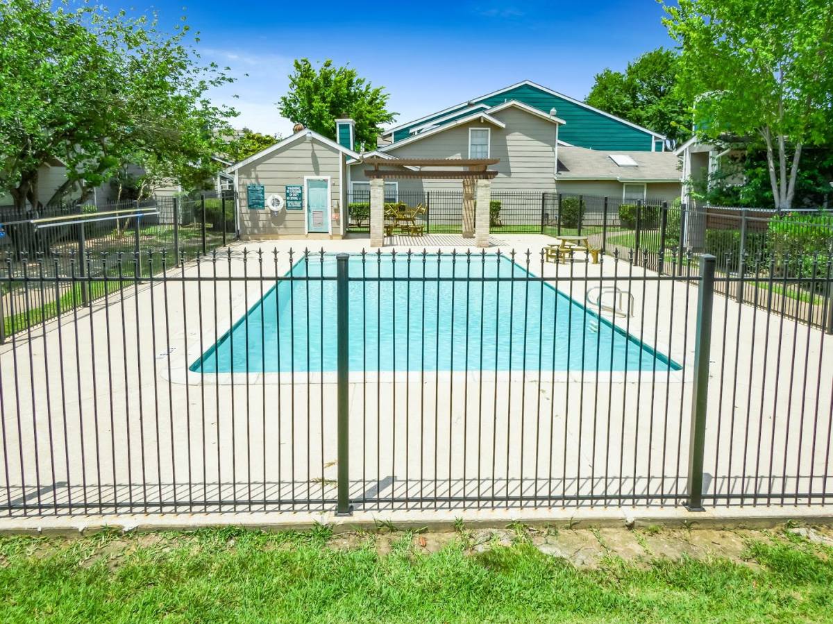 Townhouse for rent at 12247 Sunset Meadow Lane, Houston, TX 77035