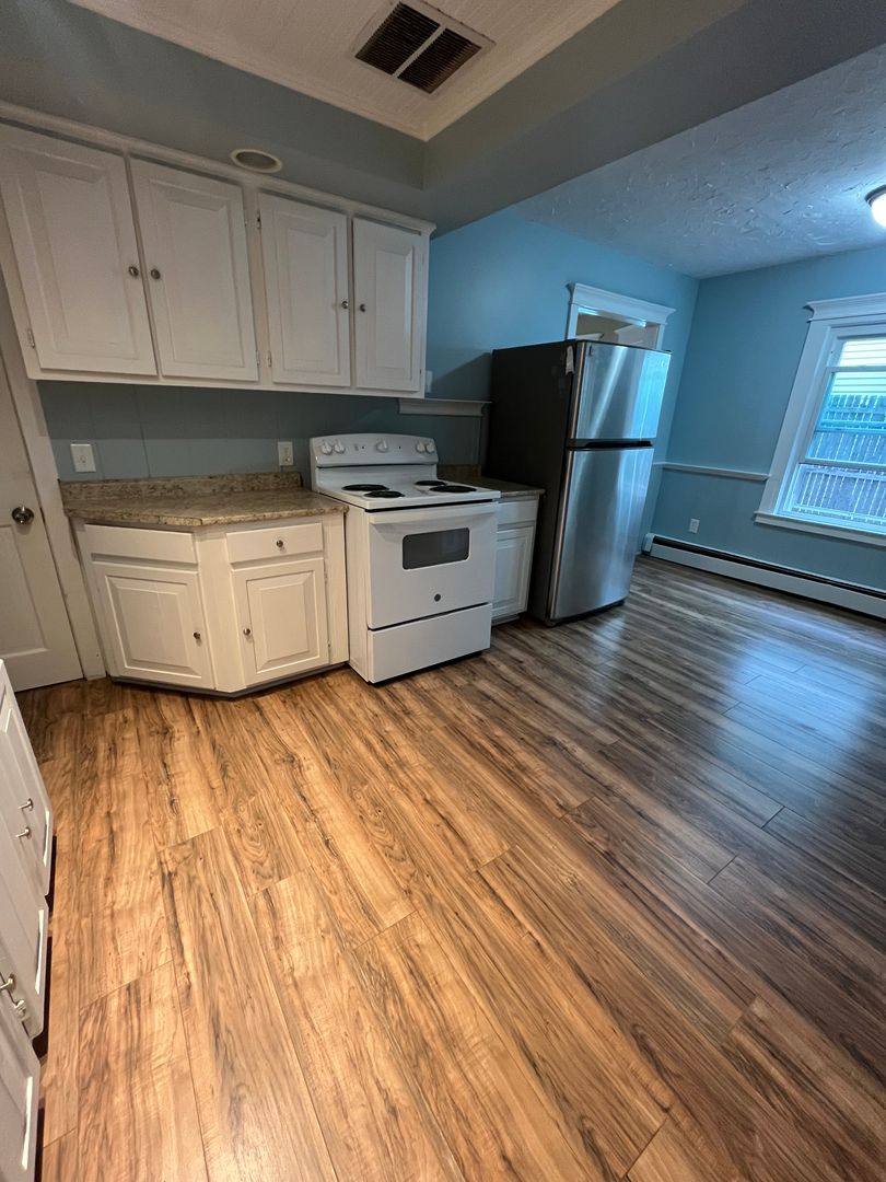 Apartment for rent at 38-40 Springside Ave, Pittsfield, MA 01201