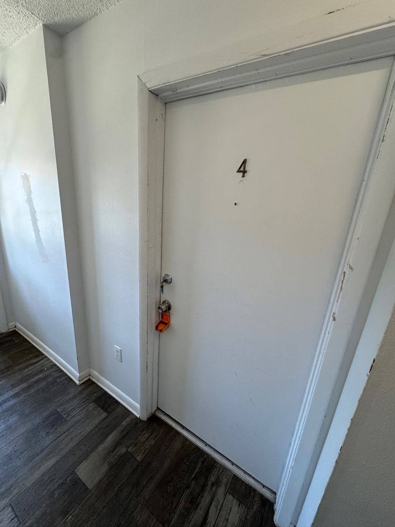 Apartment for rent at 1727-4 NE 2nd St, Ocala, FL 34470