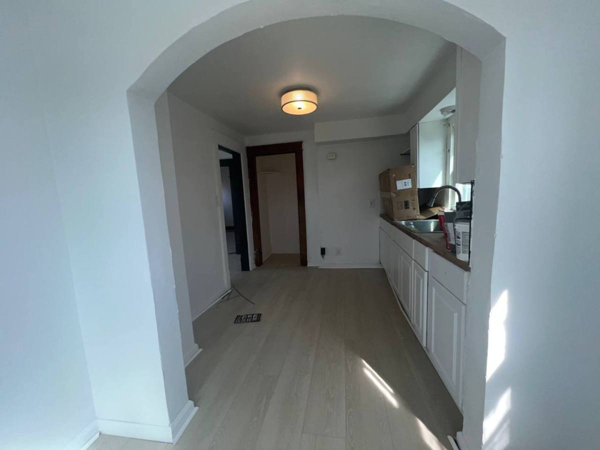House for rent at 1055 W 12th St, Lorain, OH 44052