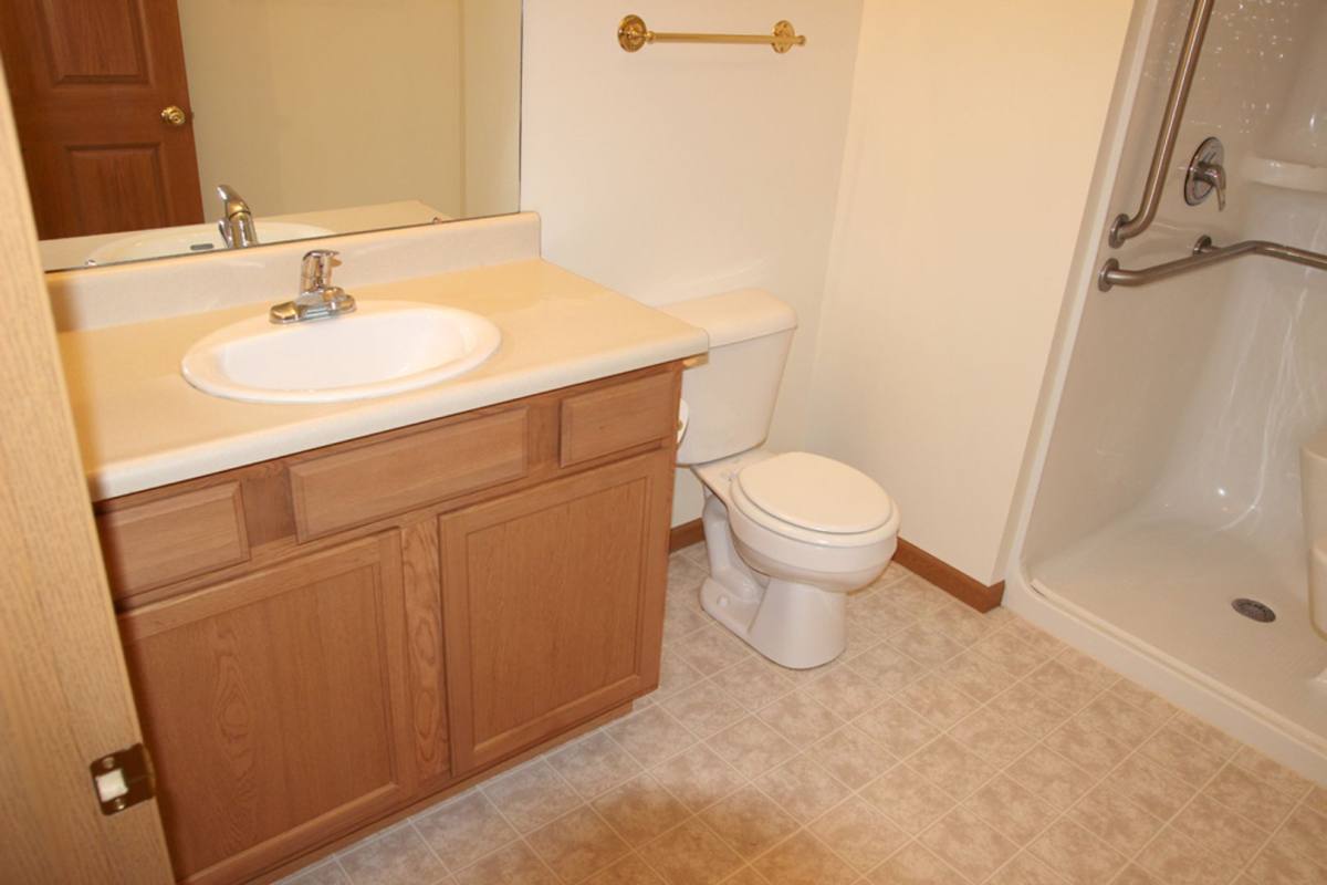 Apartment for rent at 107 Brookside Dr, Anna, OH 45302