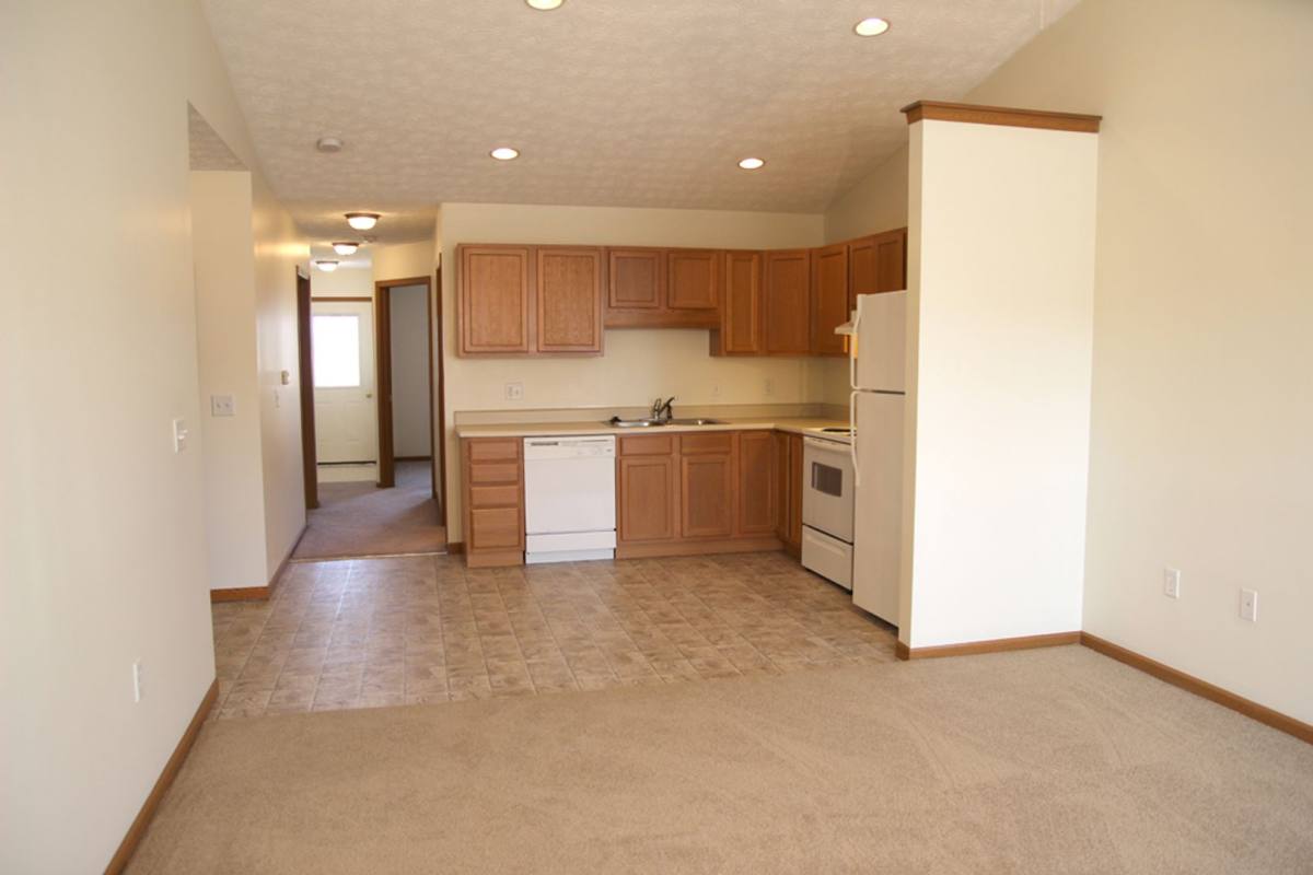 Apartment for rent at 107 Brookside Dr, Anna, OH 45302
