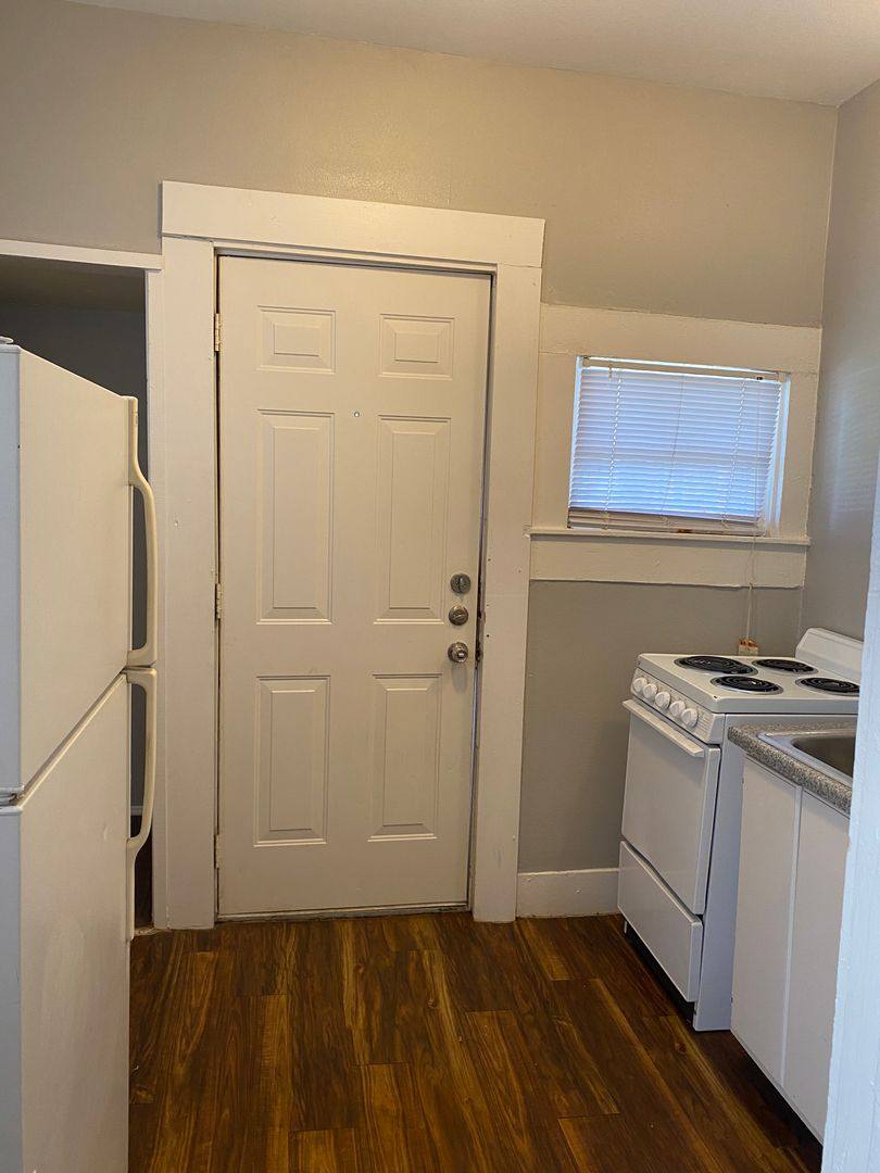 Apartment for rent at 215 Paschal St, San Antonio, TX 78212