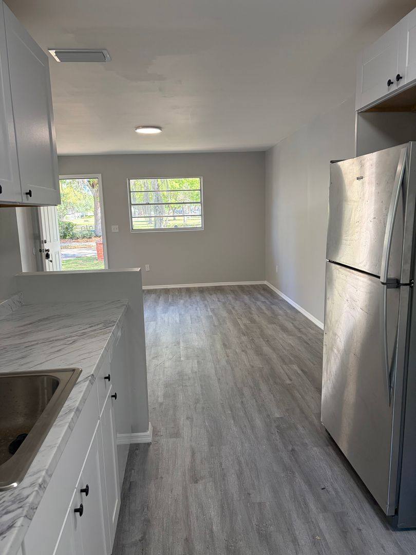 House for rent at 190 W Ventris Ave, Maitland, FL 32751