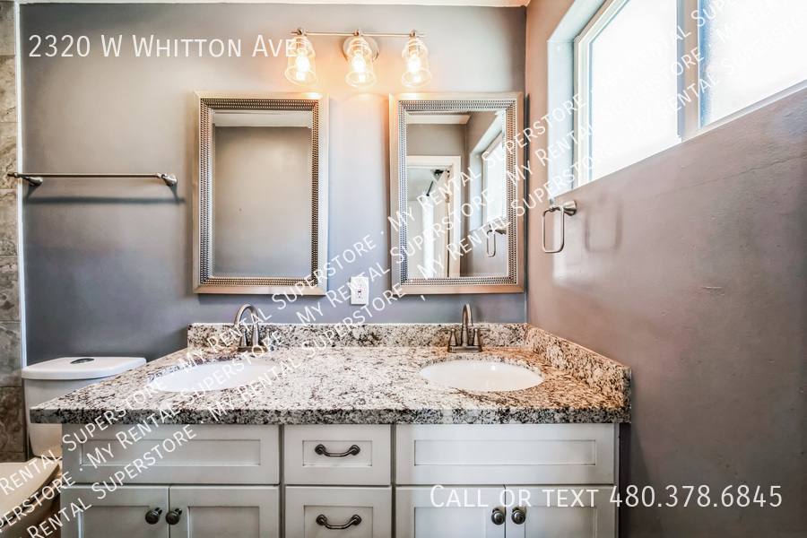 House for rent at 2320 W Whitton Ave, Phoenix, AZ 85015