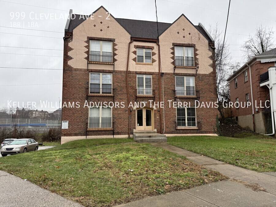 Apartment for rent at 999 Cleveland Ave #2, Cincinnati, OH 45207