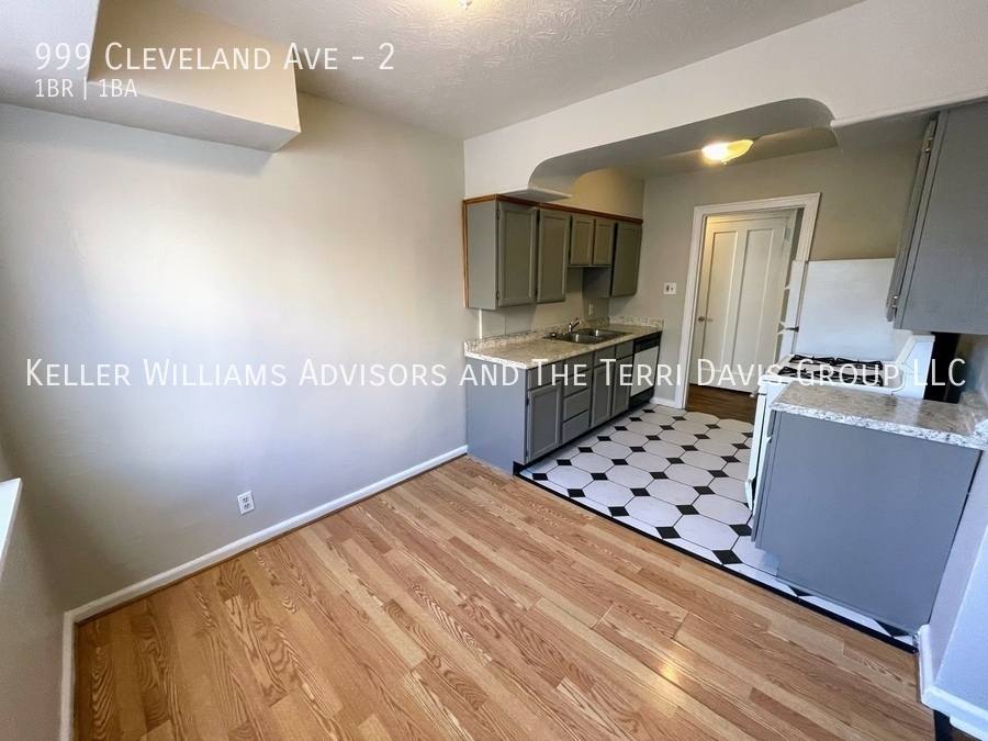 Apartment for rent at 999 Cleveland Ave #2, Cincinnati, OH 45207