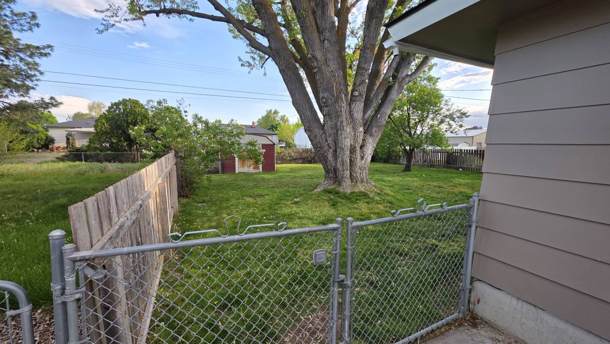 House for rent at 505 Newcomer St, Richland, WA 99354