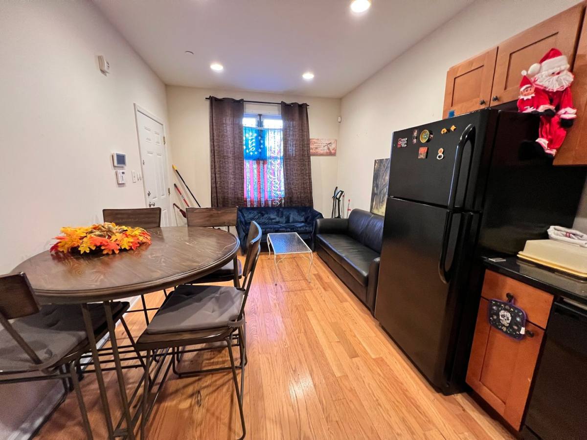 Apartment for rent at 3722 Brandywine St, Philadelphia, PA 19104