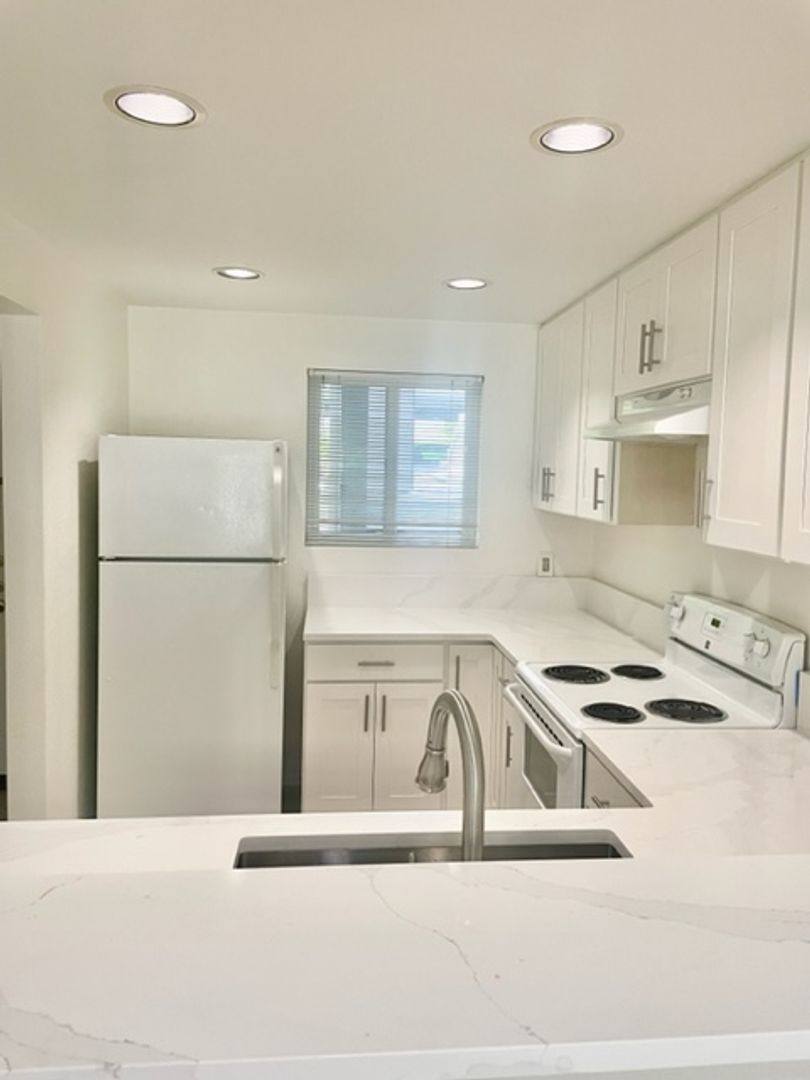 Condo for rent at 12740 NE 10th Place, Bellevue, WA 98005