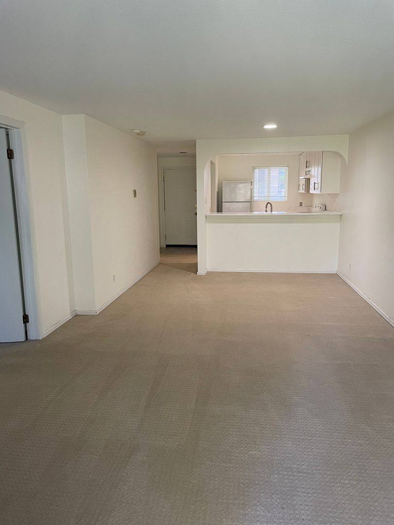 Condo for rent at 12740 NE 10th Place, Bellevue, WA 98005