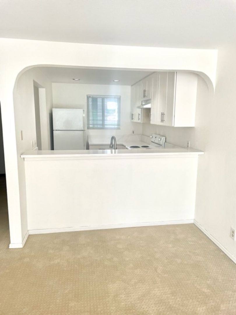 Condo for rent at 12740 NE 10th Place, Bellevue, WA 98005