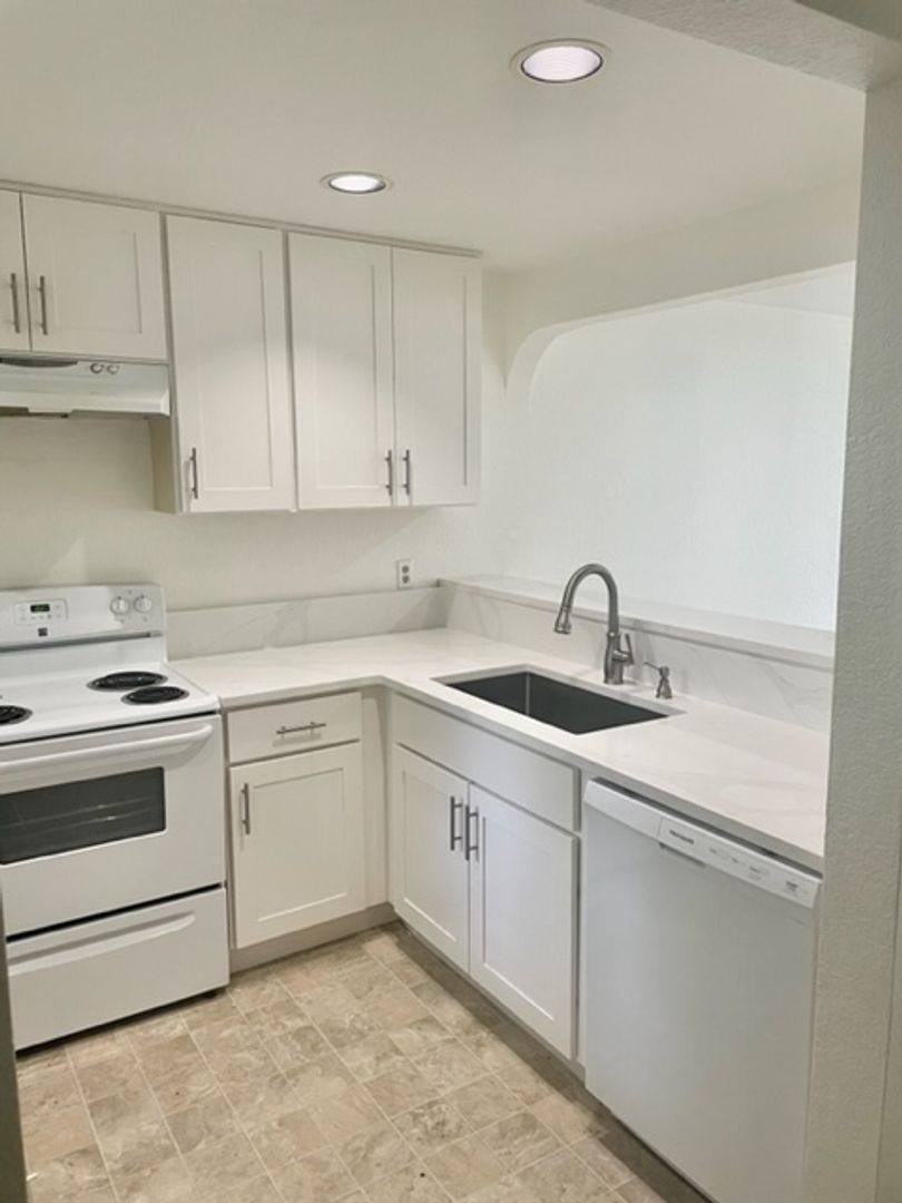 Condo for rent at 12740 NE 10th Place, Bellevue, WA 98005