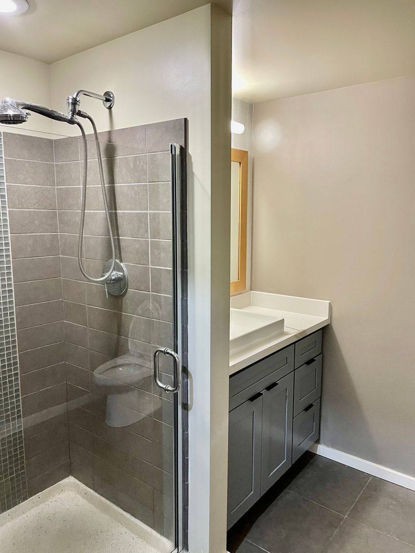 Apartment for rent at 76 Cedar St, Seattle, WA 98121