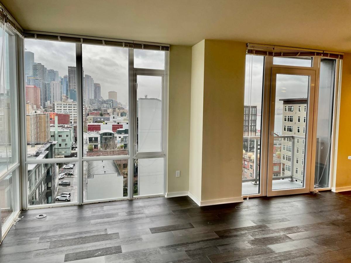 Apartment for rent at 76 Cedar St, Seattle, WA 98121