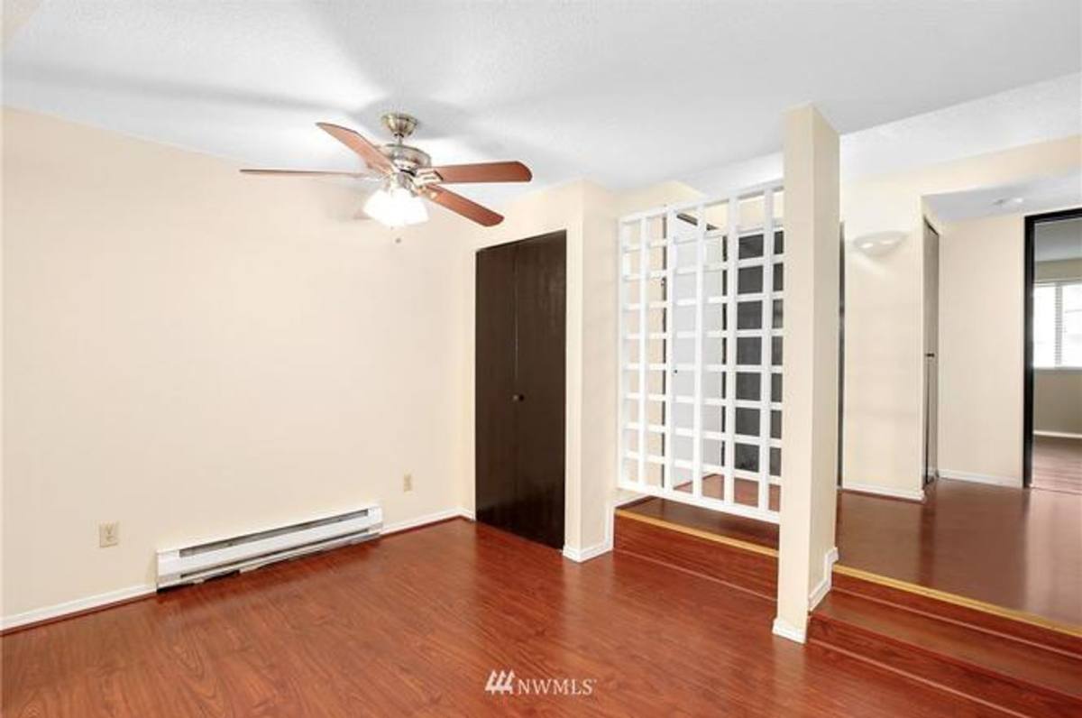 Condo for rent at 4635 W Lake Sammamish Parkway SE, Issaquah, WA 98027