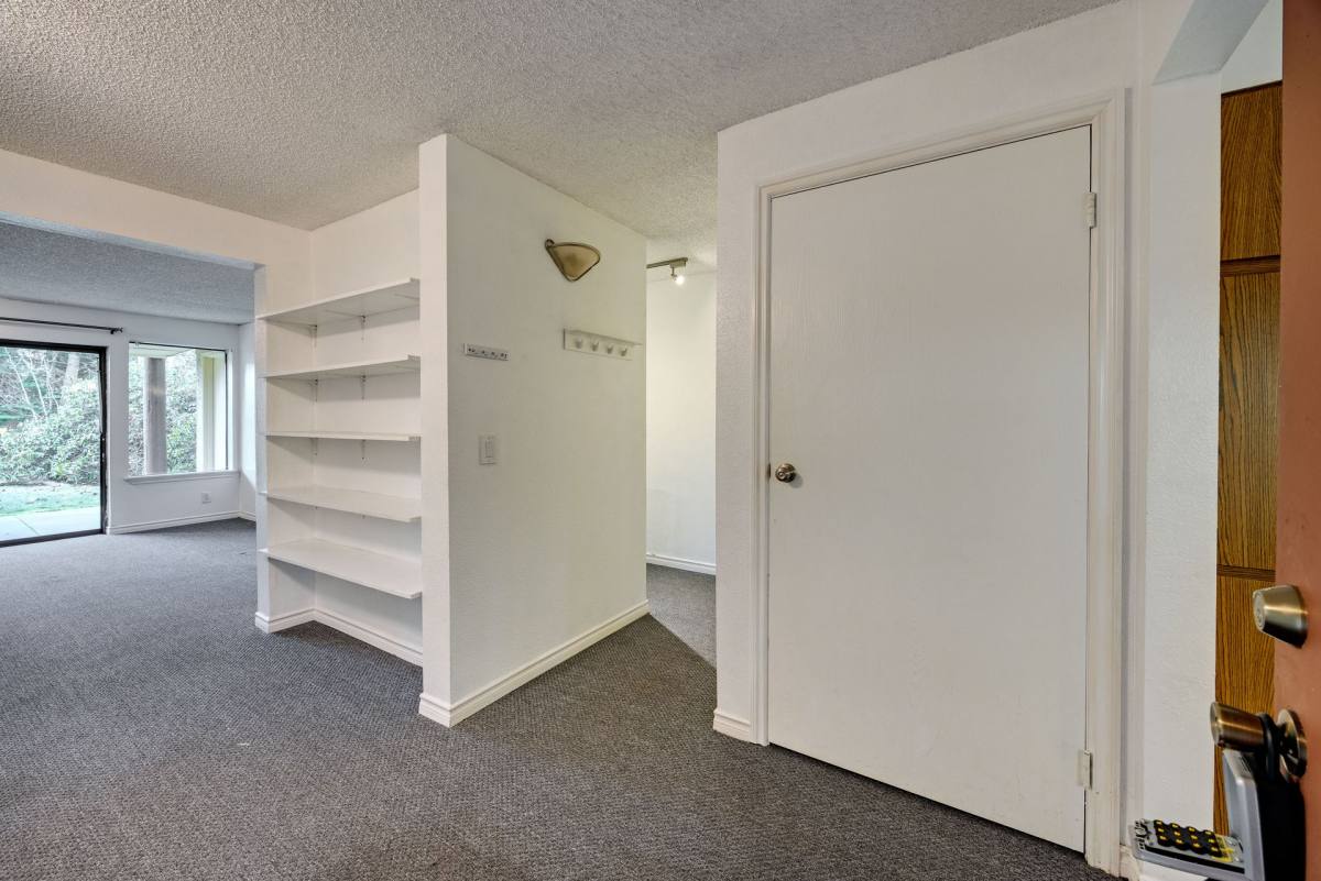 Condo for rent at 1775 W Sunn Fjord Lane, Bremerton, WA 98312