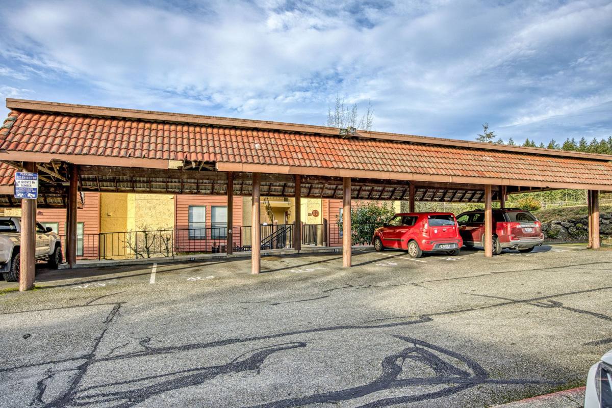 Condo for rent at 1775 W Sunn Fjord Lane, Bremerton, WA 98312