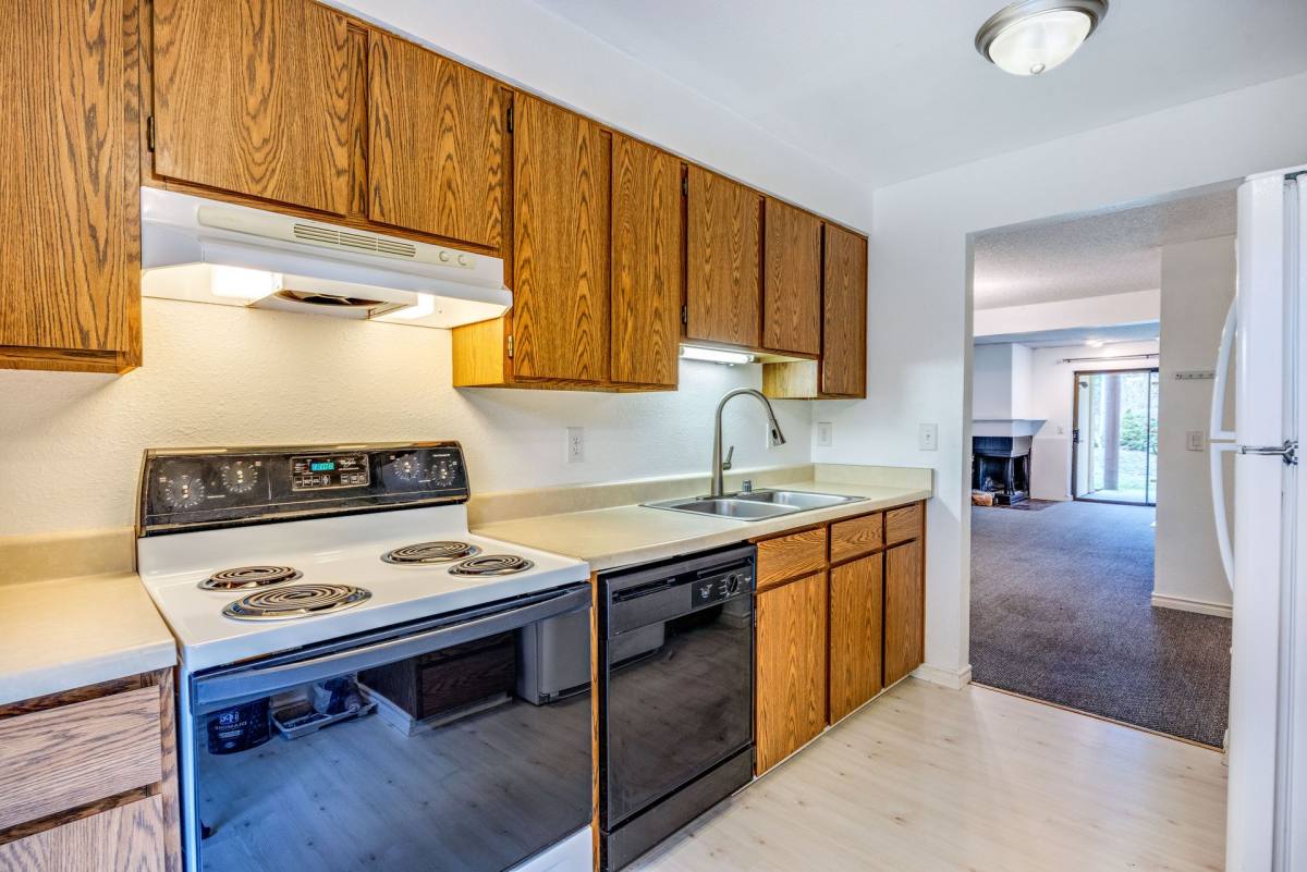 Condo for rent at 1775 W Sunn Fjord Lane, Bremerton, WA 98312