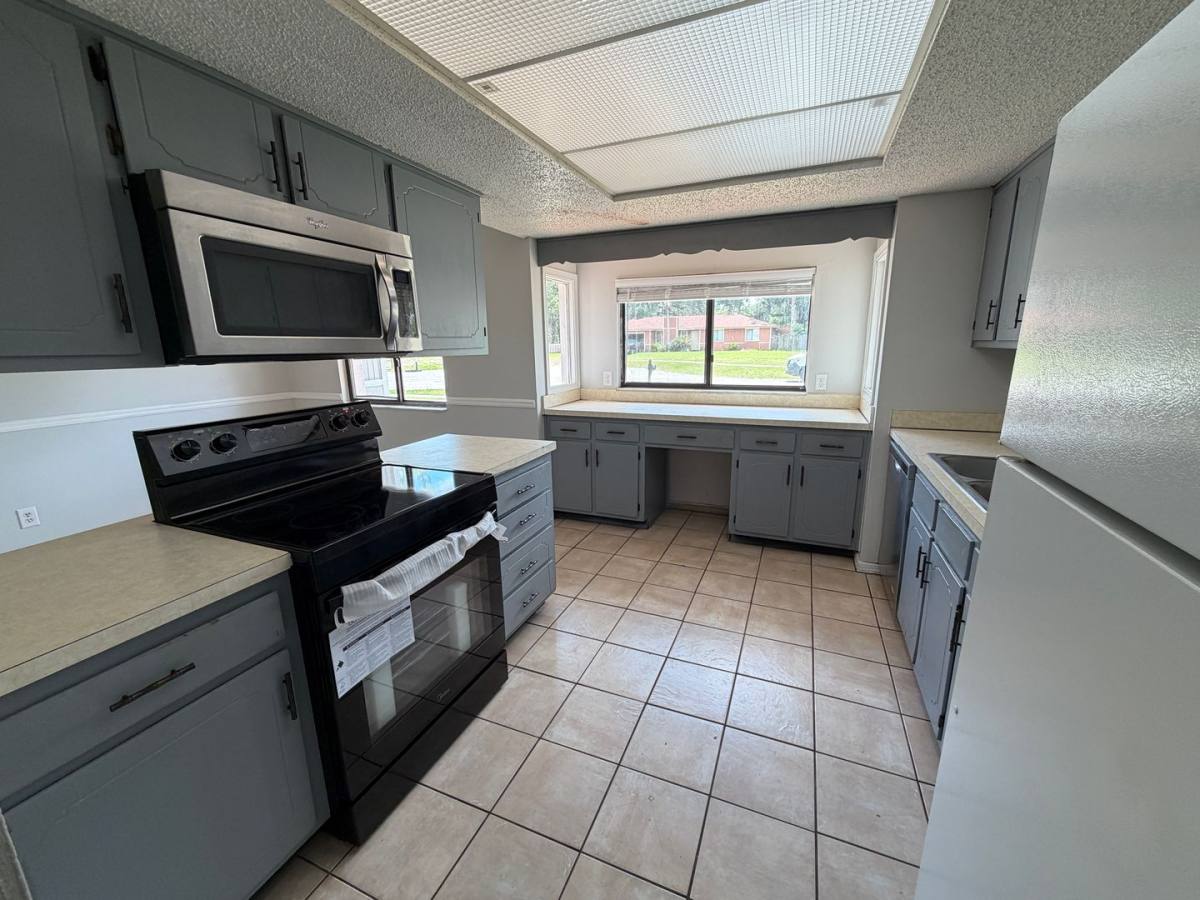 House for rent at 8418 Bottlebrush Court, Jacksonville, FL 32244
