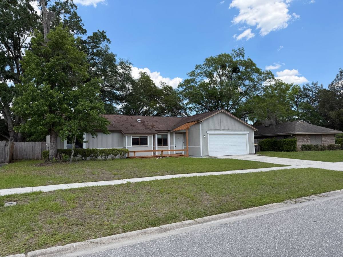 House for rent at 8418 Bottlebrush Court, Jacksonville, FL 32244