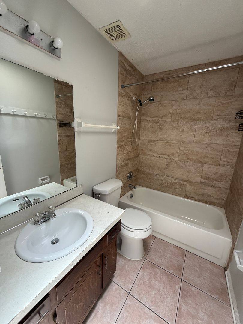 House for rent at 8418 Bottlebrush Court, Jacksonville, FL 32244