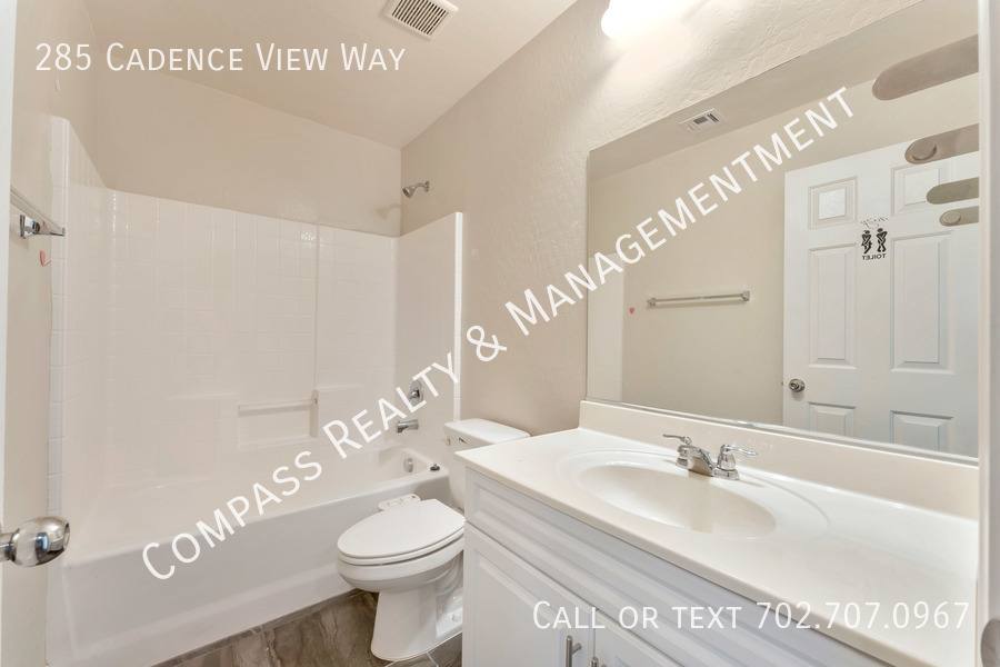 House for rent at 285 Cadence View Way, Henderson, NV 89011