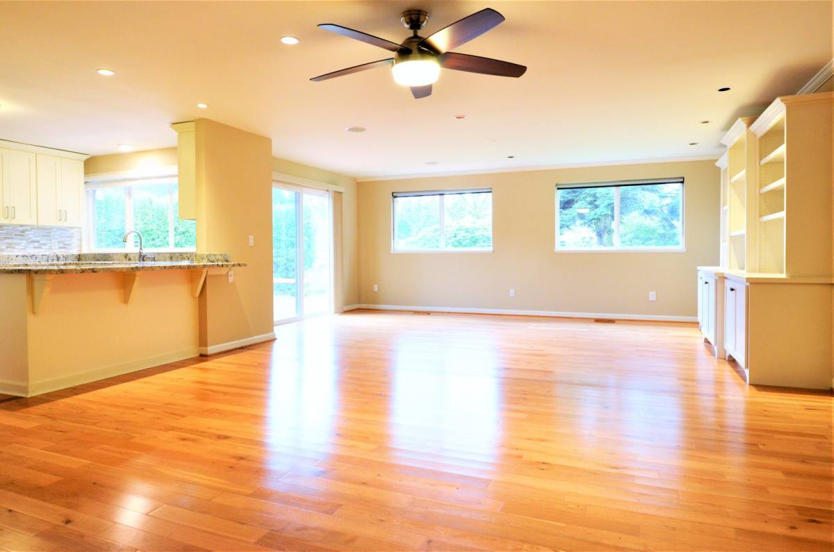 House for rent at 1814 Whitman Court NE, Renton, WA 98059