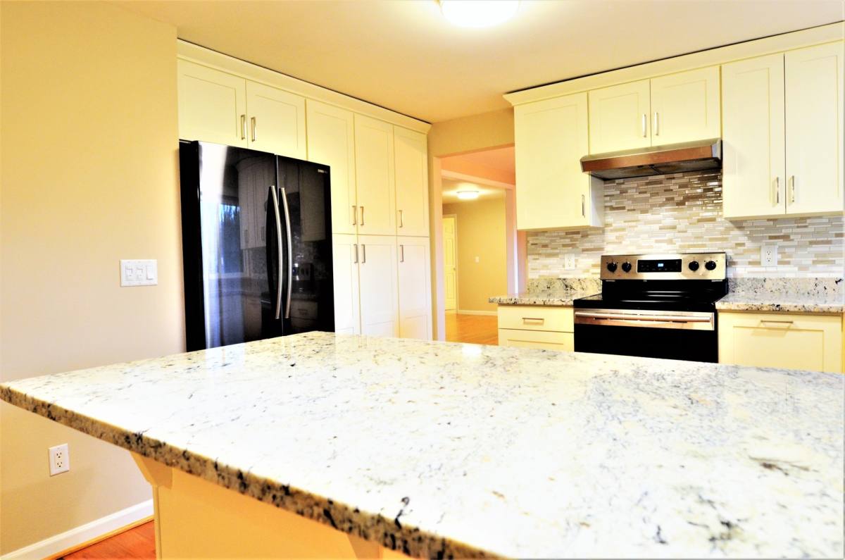 House for rent at 1814 Whitman Court NE, Renton, WA 98059