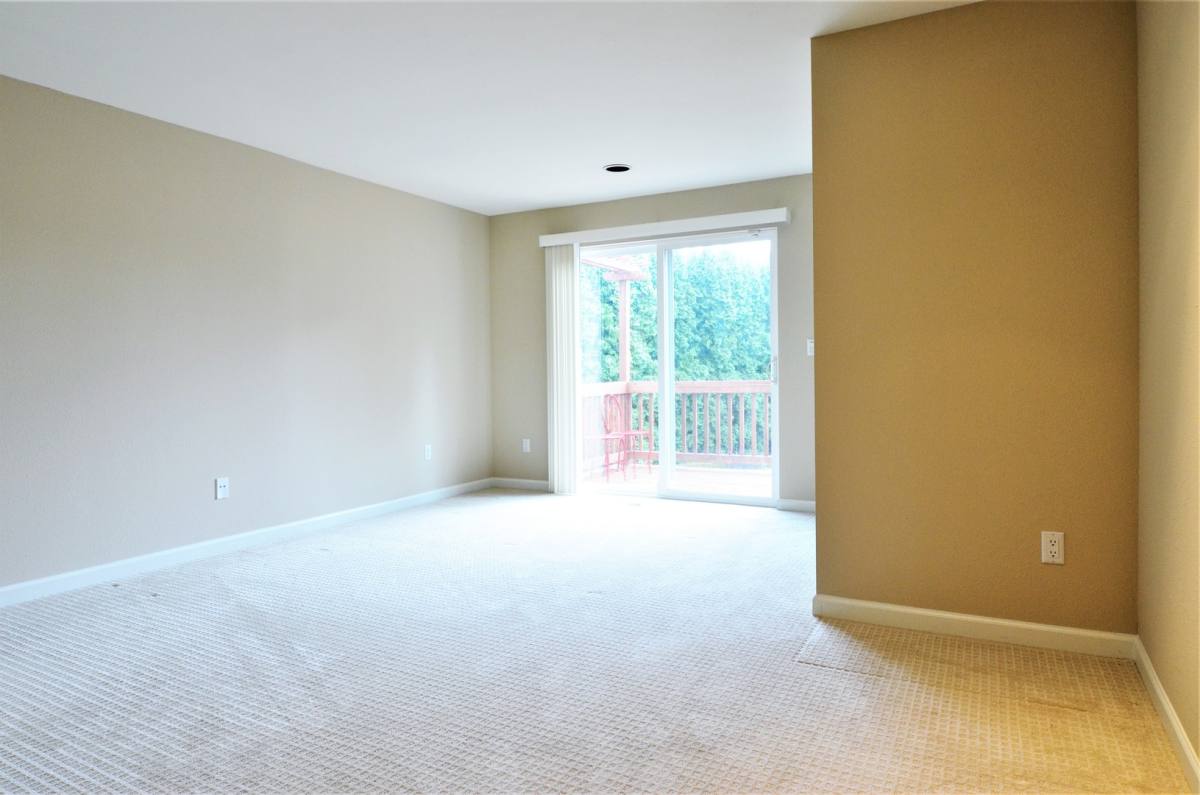 House for rent at 1814 Whitman Court NE, Renton, WA 98059