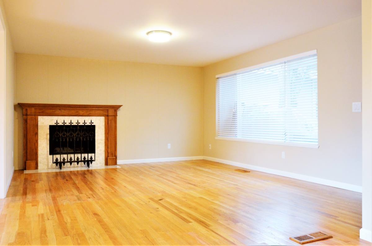 House for rent at 1814 Whitman Court NE, Renton, WA 98059
