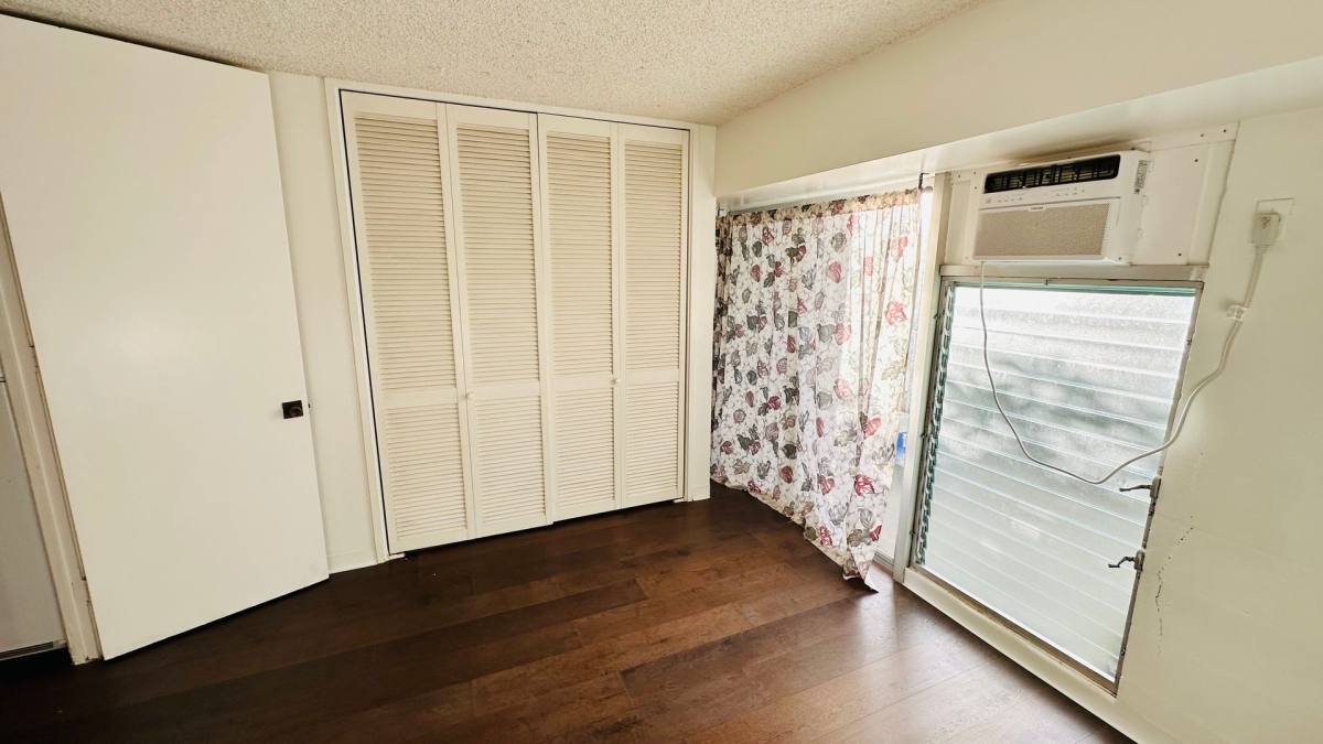 Apartment for rent at 1516 Ward Ave, Honolulu, HI 96822