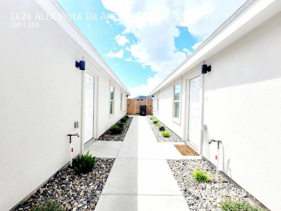 Apartment for rent at 1424 Alta Vista Dr #2, Weslaco, TX 78596