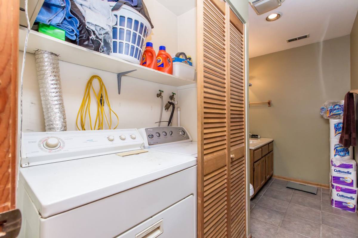 Apartment for rent at 2014 W Cortez St, Chicago, IL 60622