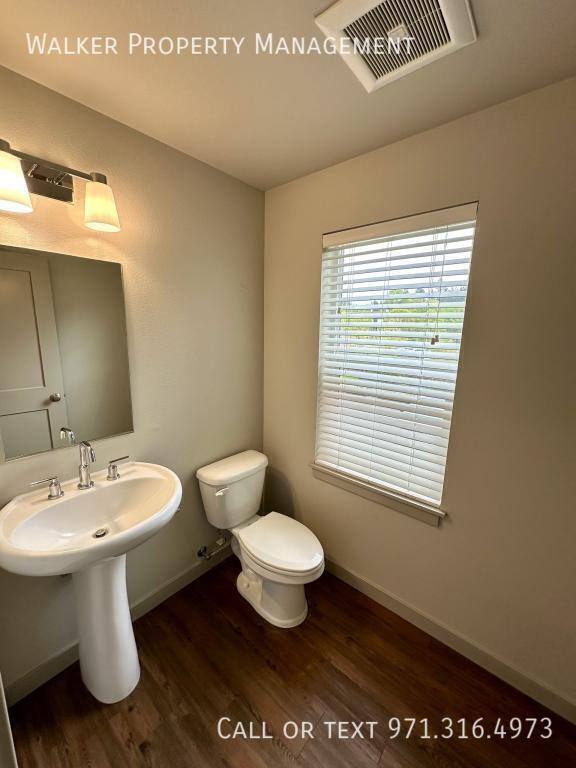 Townhouse for rent at 15770 SW Oregon St #504, Sherwood, OR 97140