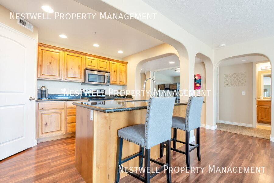 Condo for rent at 11782 S Currant Dr #103, South Jordan, UT 84009
