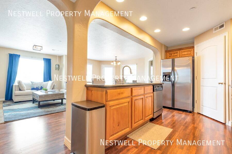 Condo for rent at 11782 S Currant Dr #103, South Jordan, UT 84009