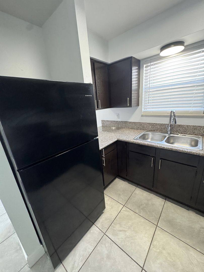 Apartment for rent at 1195 Bentley Rd #1, Leesburg, FL 34748