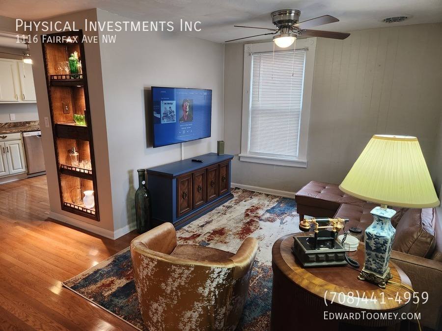 House for rent at 1116 Fairfax Ave NW, Roanoke, VA 24017