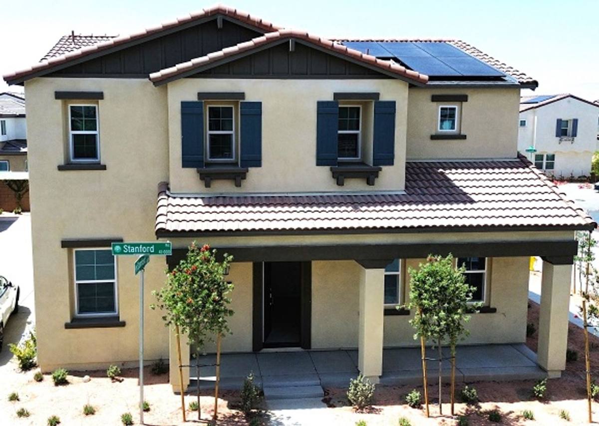 House for rent at 41512 Stanford Rd, Palm Desert, CA 92211