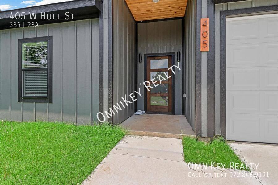 House for rent at 405 W Hull St, Denison, TX 75020