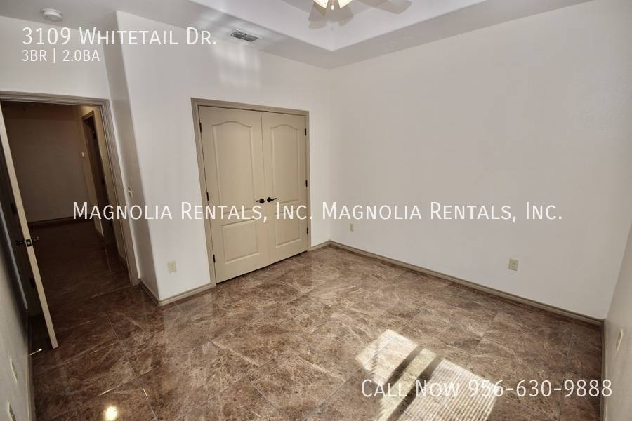 Apartment for rent at 3109 Whitetail Dr, Weslaco, TX 78596